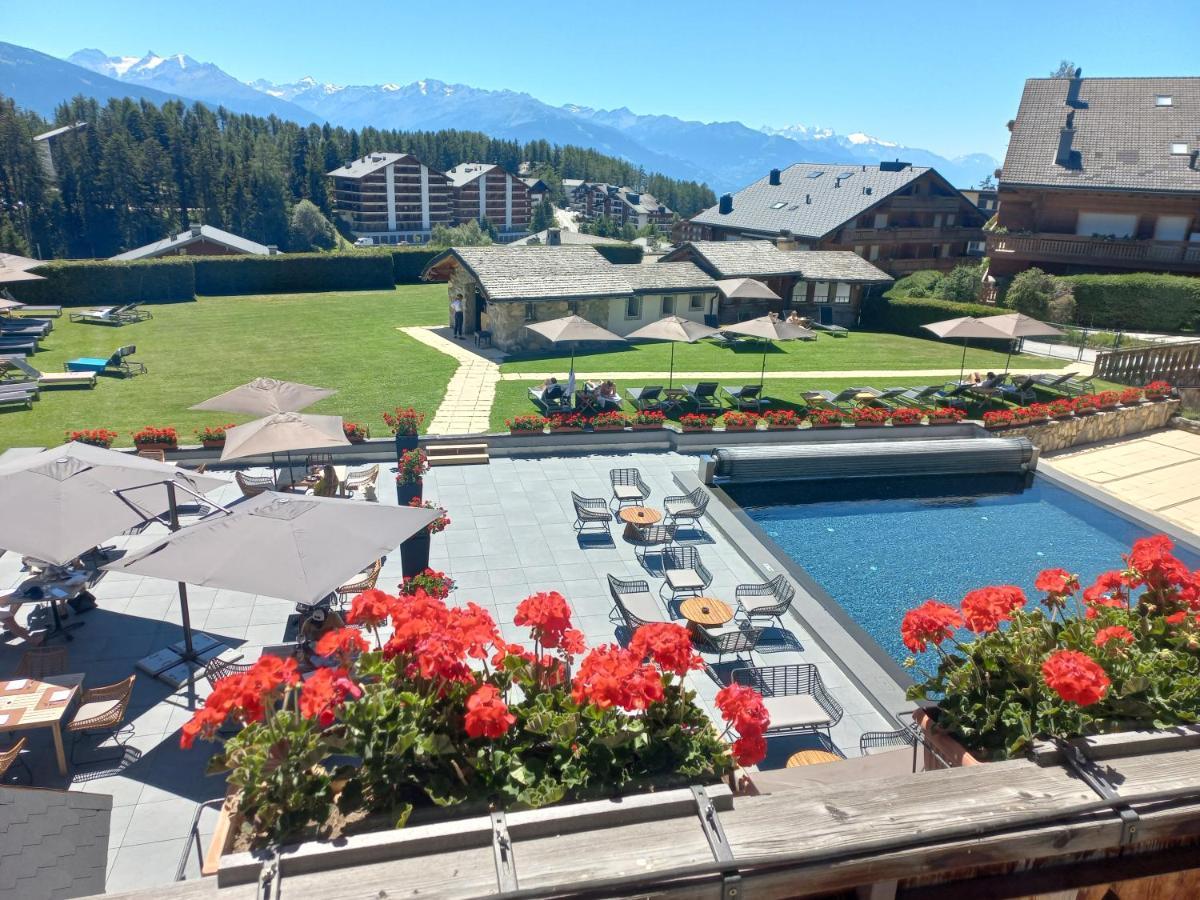 Apartment 24 Hotel Etrier Pool & Spa Crans-Montana Eksteriør billede